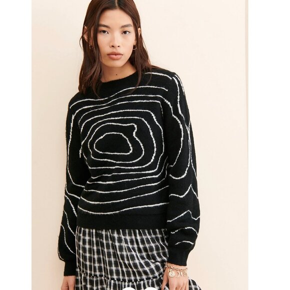 Black Spiral Sweater, Size Medium, Oversized Playful Knit for Fall, Black White - Picture 5 of 7